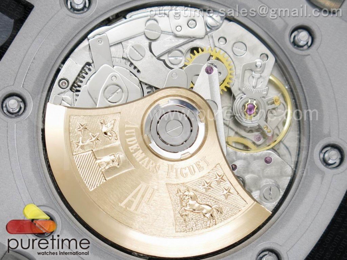 Royal Oak Offshore 2014 "Navy" JF - Image 14