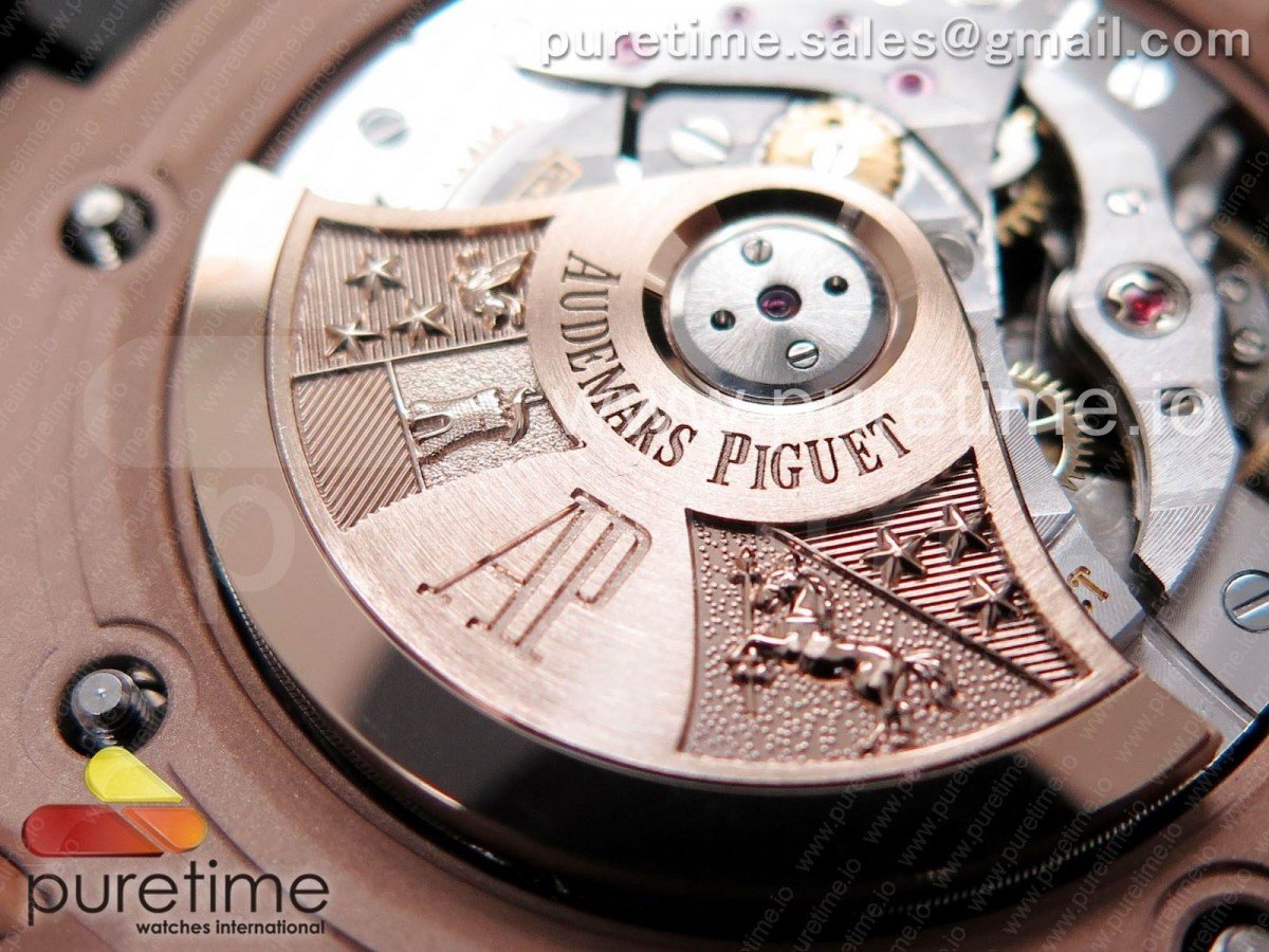 Royal Oak Offshore 2014 Gold Theme - Image 15
