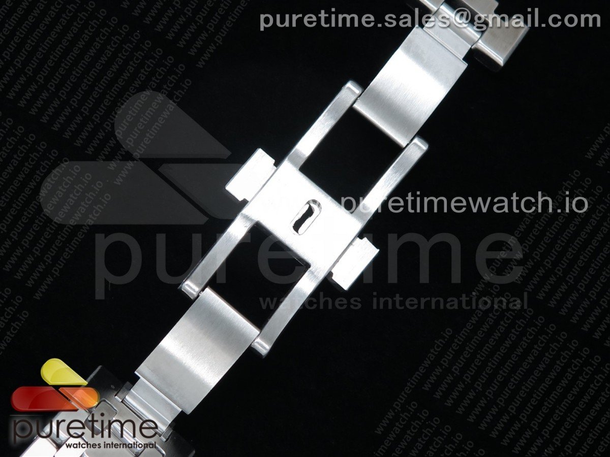 Royal Oak 37mm 15402 SS Full Paved Diamonds - Image 18