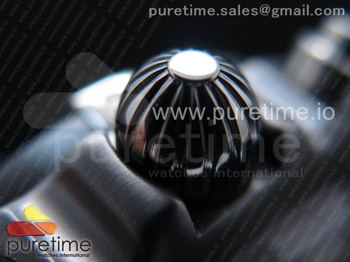 Breitling Chronomat - Image 18
