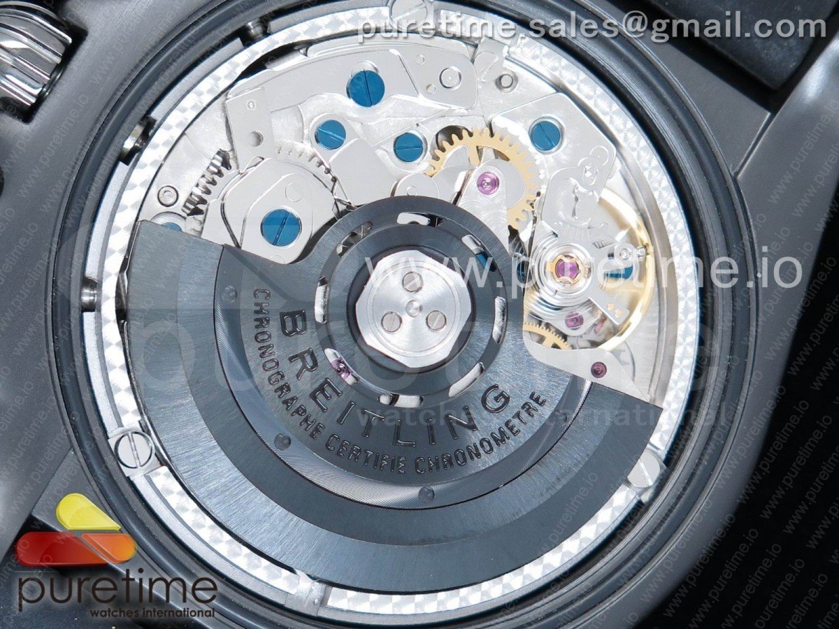 Breitling Chronomat - Image 26