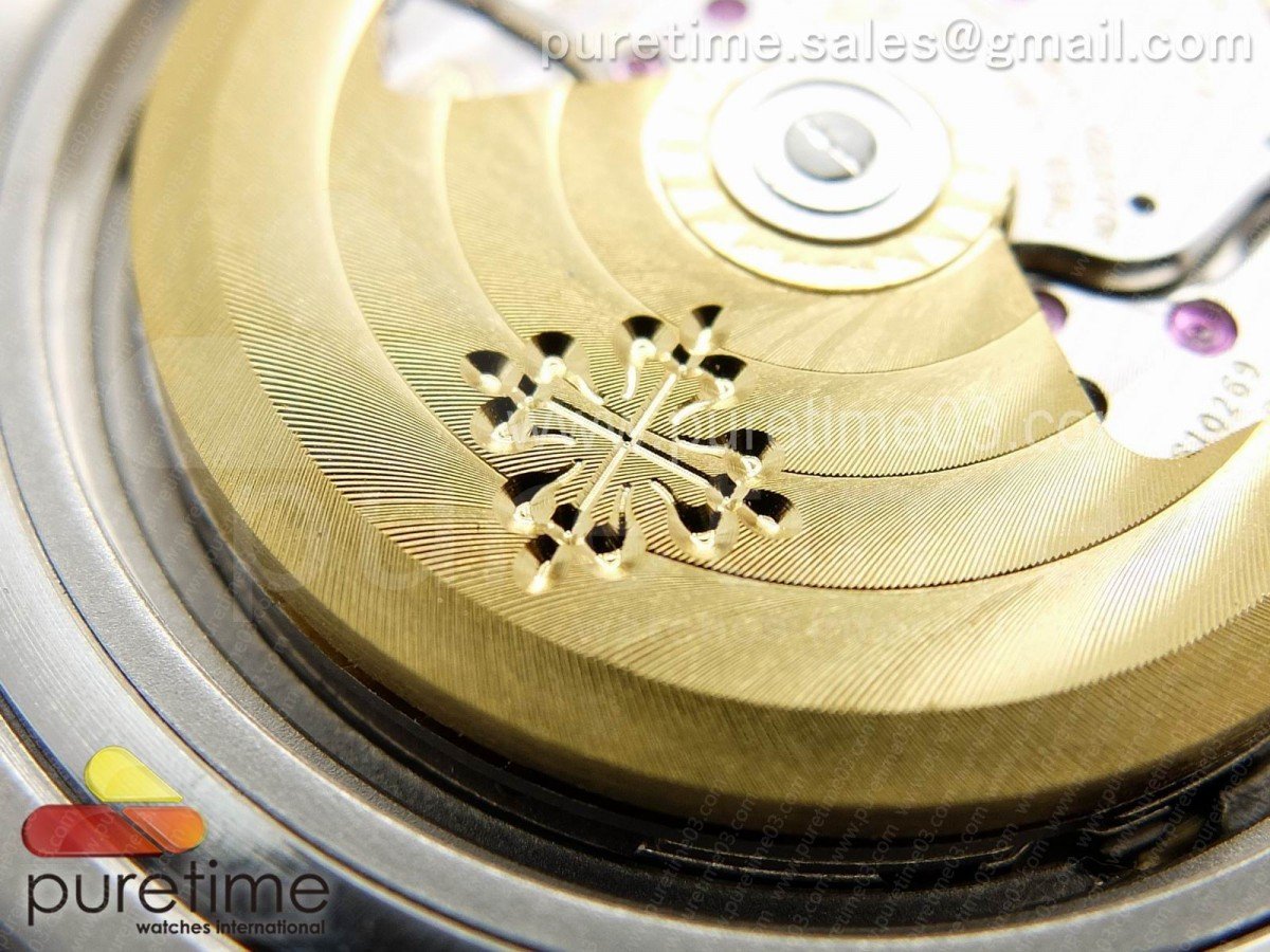 NAUTILUS 5726 COMPLICATED SS - Image 23