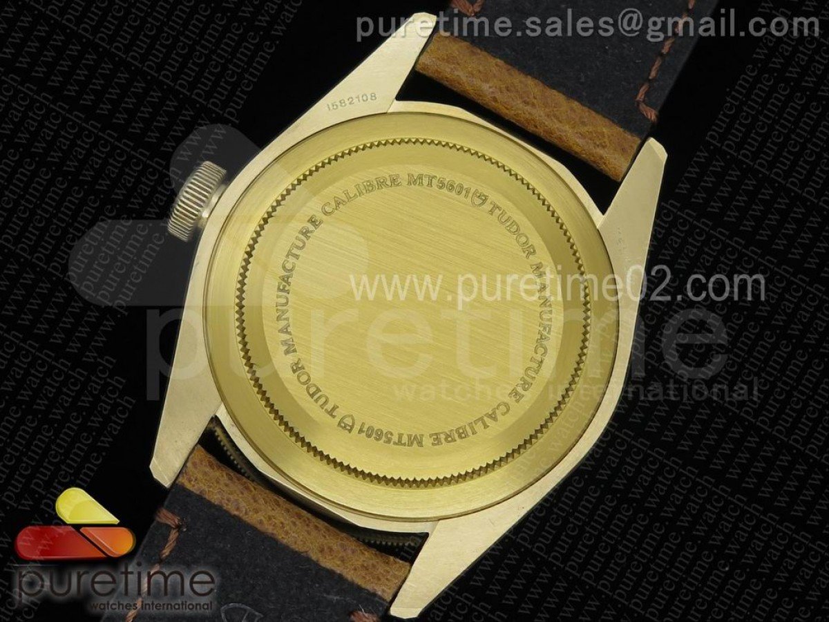 Heritage Black Bay Bronze - Image 12