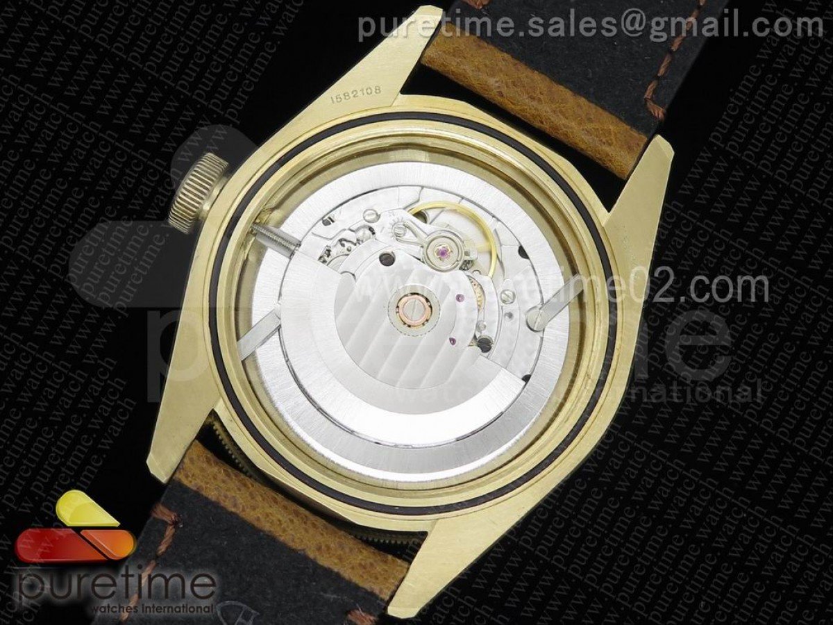 Heritage Black Bay Bronze - Image 13