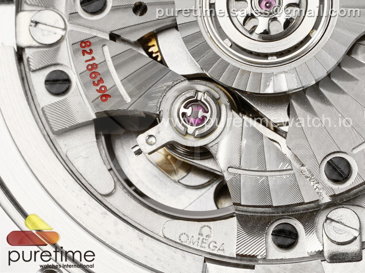 Seamaster 300M 42mm James Bond 60th anniversary VSF Best Edition on Mesh Bracelet A8806 - Image 2
