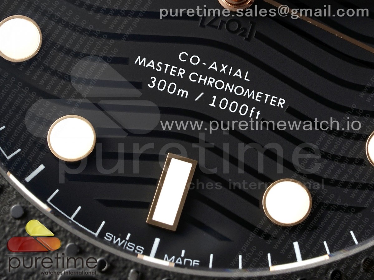 Seamaster 300m 43.5mm Black Ceramic VSF 1:1 Best Edition Black Dial RG Bezel on Black Rubber Strap A8806 - Image 10