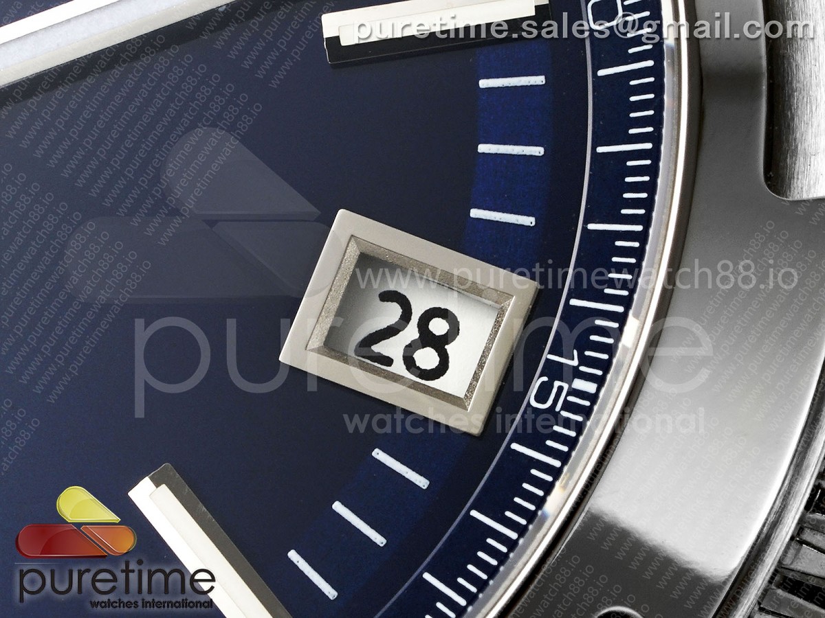 Overseas 4500V SS 8F Blue Dial on SS Bracelet A5100