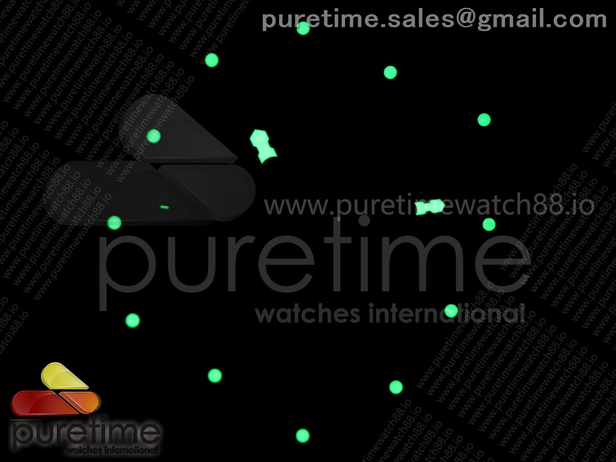 RM061 White Ceramic UMI on Green Inner Bezel on Rubber Strap RMUL2 Free Sprung